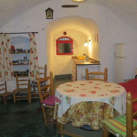 בית הארחה Graena 	Casa Cueva Lopera מראה חיצוני תמונה